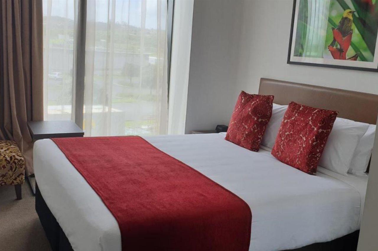 Ramada Suites By Wyndham Auckland Manukau Pacfic Centre Exterior foto
